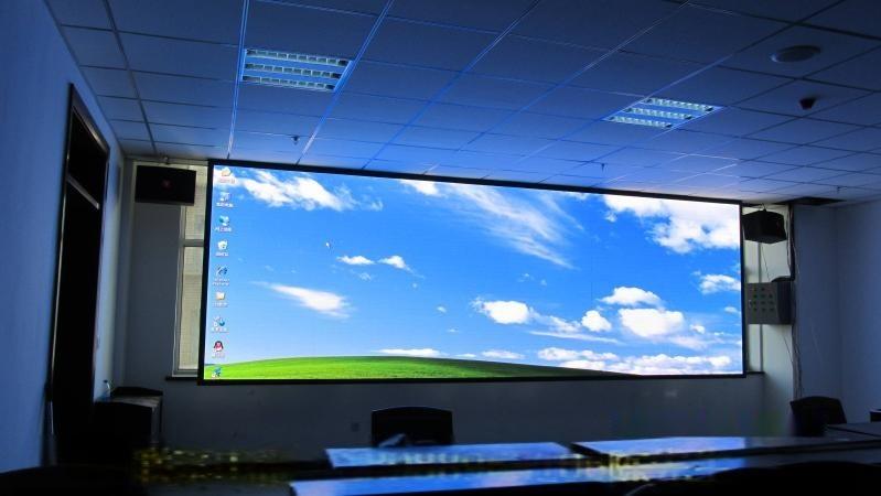 室內顯示屏使用小間距l(xiāng)ed顯示屏的優(yōu)勢！